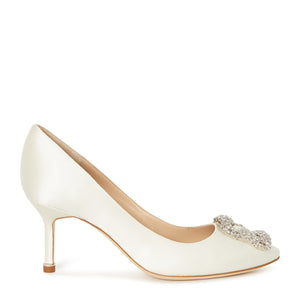 Manolo Blahnik - Hangisi 70 crystal-embellished satin pumps White